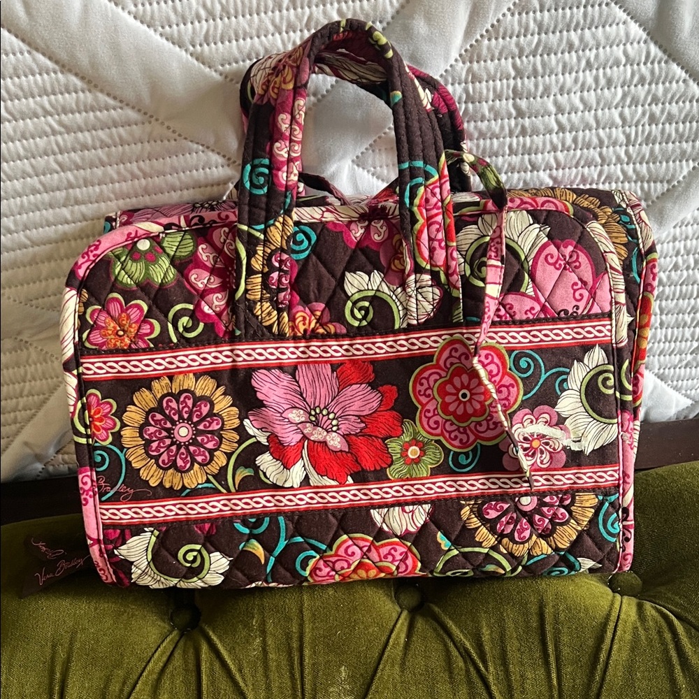 Vera Bradley makeup and accessories hanging case - Picture 3 of 7